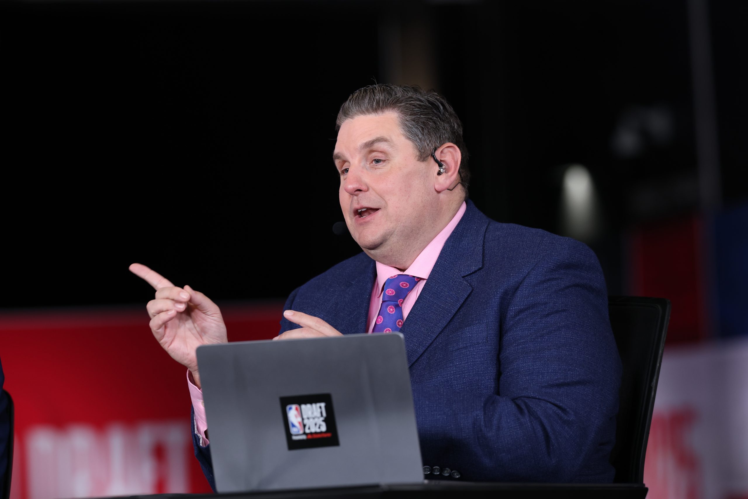 derekfutterman's tweet card. Brian Windhorst discusses his future at ESPN amid an impending contract expiration; Tony Reali and others could reportedly be in play for FS1 programming;