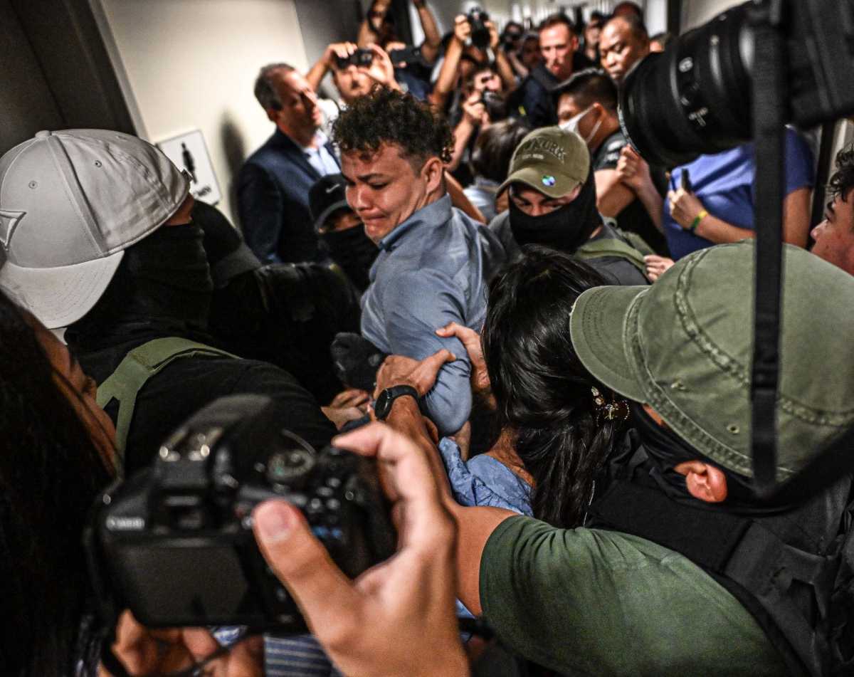 NYCComptroller's tweet card. An ICE arrest outside a New York courthouse prompted public outcry, especially after a reality TV crew was spotted filming the scene without consent.