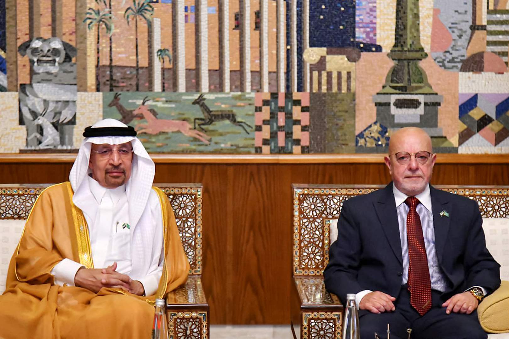 ALJADEEDNEWS's tweet card. وصل، اليوم، وفد سعودي رفيع برئاسة وزير الاستثمار المهندس خالد الفالح إلى العاصمة السورية دمشق، بمشاركة أكثر من 120 مستثمراً، في زيارة يُرتقب أن تسفر عن توقيع اتفاقيات تتجاوز قيمتها 15 مليار ريال (نحو...