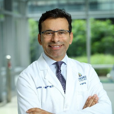 BLLPHD's tweet card. Stem cell biologist writes about how Makary's FDA is already in serious trouble due to politics and a lack of experienced staff.