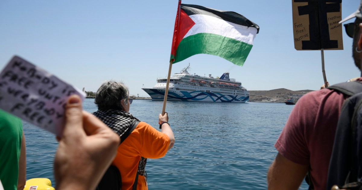 MetroUK's tweet card. 'It is unacceptable that tourists from Israel continue to be welcomed here while the Palestinians are suffering in the Strip.'
