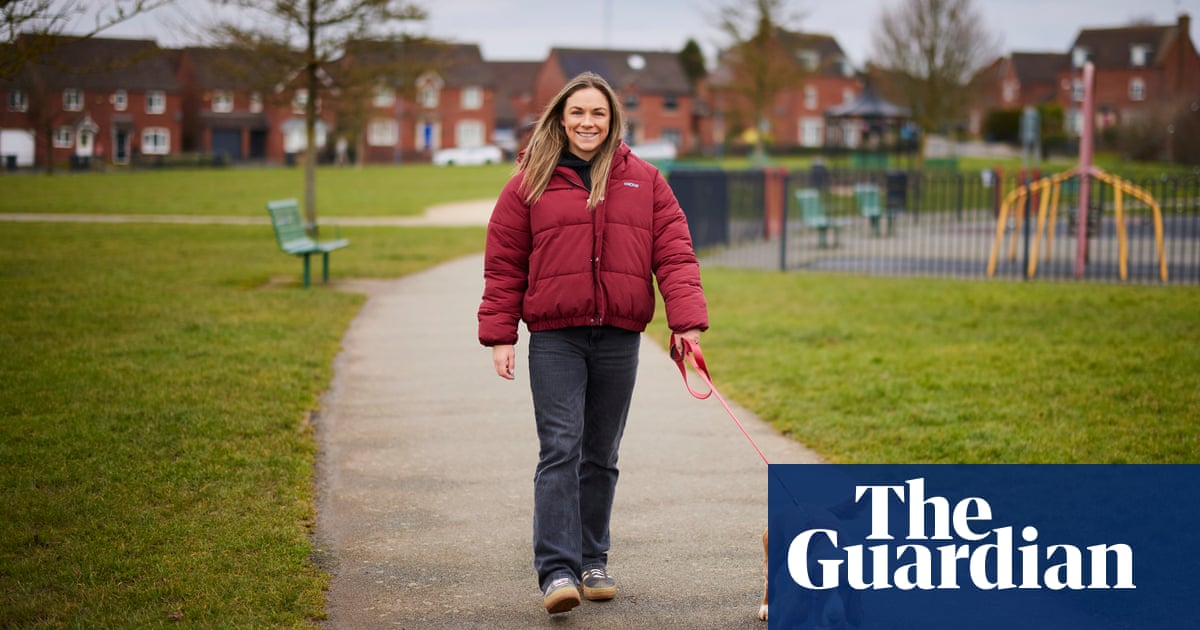 nigel8812922's tweet card. The forward talks to Suzanne Wrack about her 1km a day challenge for Dementia UK after her grandmother was diagnosed and how it has allowed her to slow down