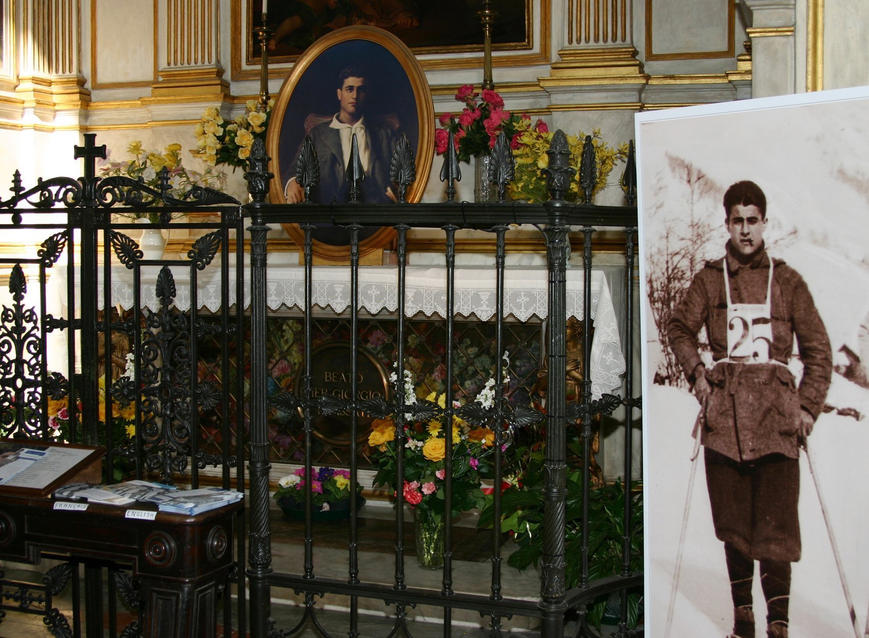 OSVNews's tweet card. The relics of two saints-to-be -- Blesseds Pier Giorgio Frassati and Carlo Acutis -- will be in Rome for veneration during the Jubilee of Youth July 28-Aug. 3.