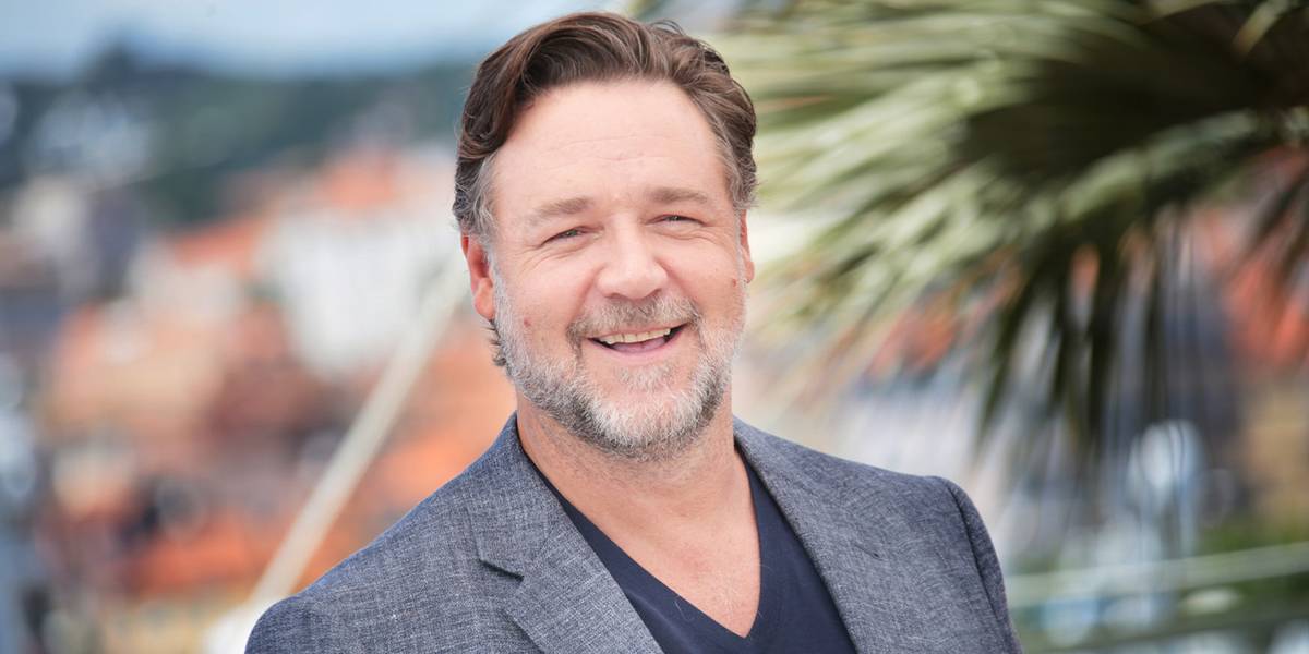 Collider's tweet card. Russell Crowe's crime drama Sleeping Dogs is making waves for the beloved actor on streaming. Read on for more.