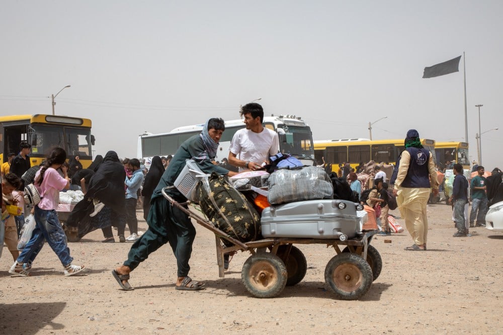 MichaelKugelman's tweet card. More than 500,000 Afghans were driven out of Iran in 15 days, adding to the country’s humanitarian emergency.