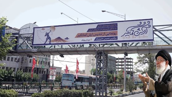 HosseinDaei313's tweet card. چه شده است که ولی‌فقیه ارتجاع و دستگاه تبلیغاتی نظام به ملی‌گرایی پناه آورده‌اند؟ چه شده است که شهرداری تهران به‌ناگاه بیلبوردهای بزرگ نقش‌ داده شده با آثار ایران باستان را در میادین شهر نصب کرده...