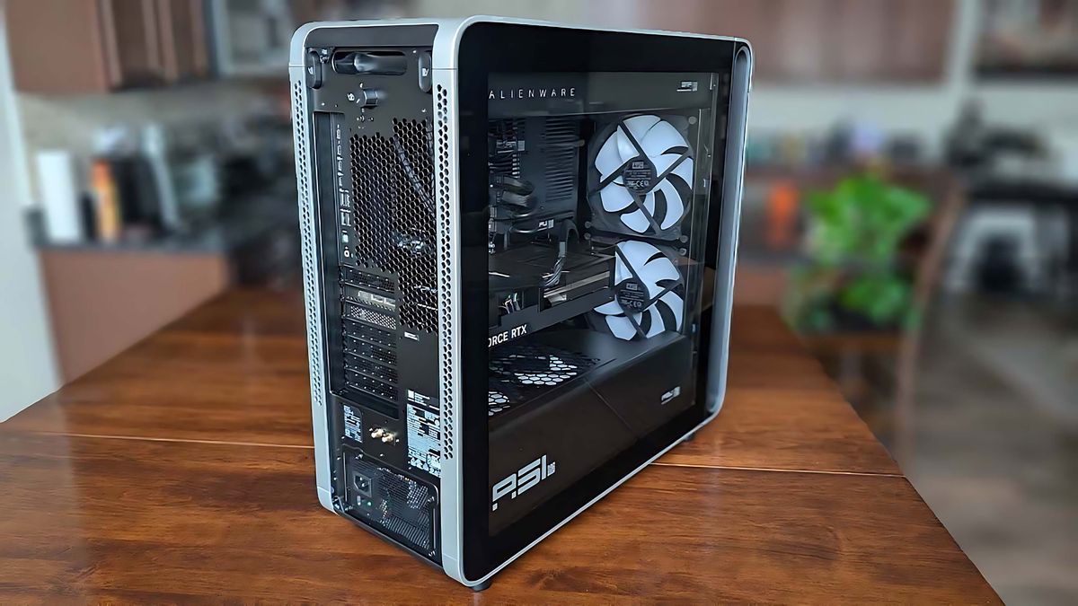 WindowsCentral's tweet card. On a related note, testing gaming PC airflow seems like a dream job.