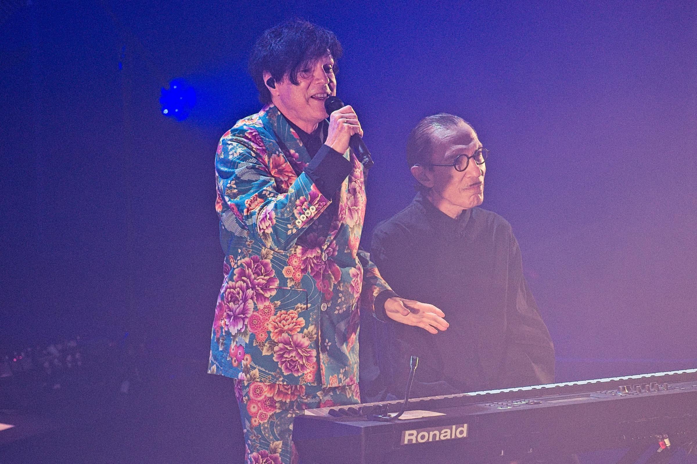 TeddyJamieson's tweet card. Now in their late seventies, and with 28 albums and more than 50 years of music-making as Sparks behind them, the Californian brothers Russell and…