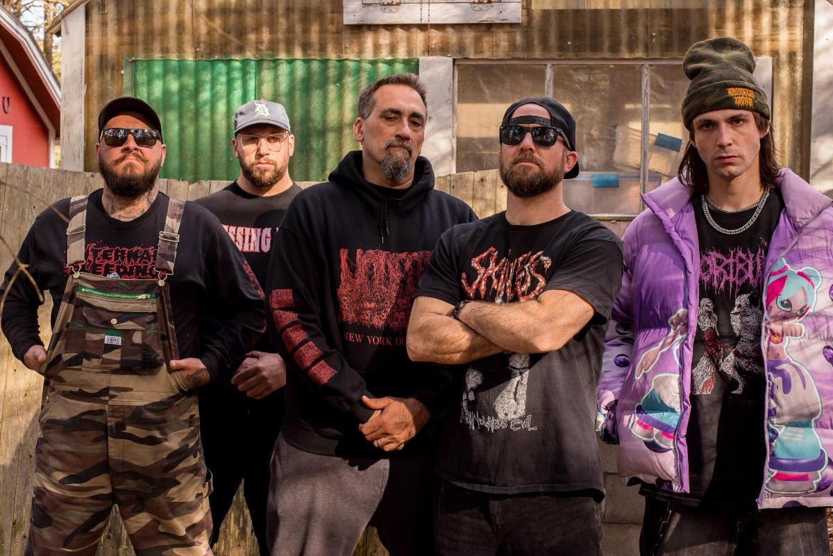 stormblastmag's tweet card. American death metal band Internal Bleeding to release Settle All Scores on October 17, 2025, via Maggot Stomp, with Northeast tour