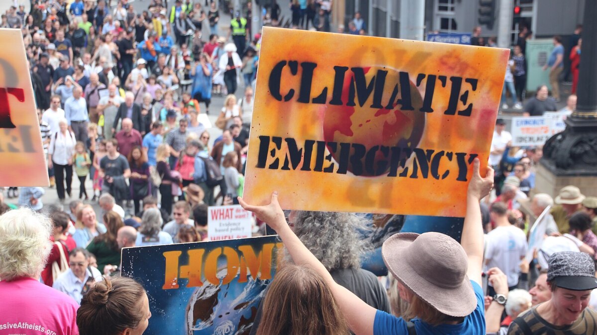 yourcallradio's tweet card. Donald Trump has promised to ramp up oil and gas production, withdraw the US from the Paris climate agreement, and gut President Biden's environmental policies.