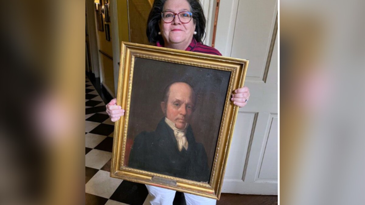 WMAR2News's tweet card. A portrait of one of Baltimore's medical pioneers, discovered in a storeroom at the former Bertha's Mussels in Fells Point, now hangs at Historic Davidge Hall, the subject's namesake.