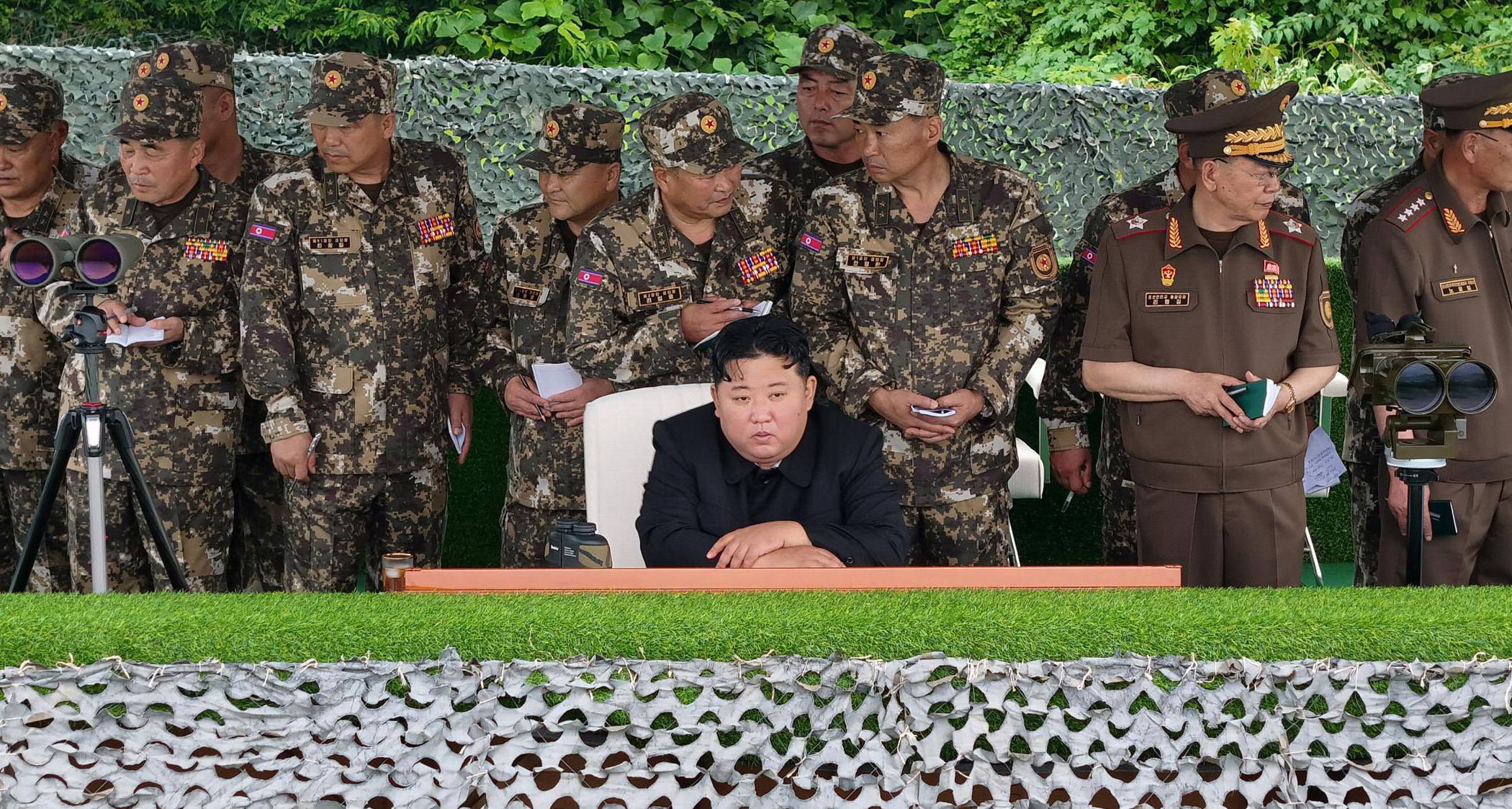 nknewsorg's tweet card. North Korean leader Kim Jong Un oversaw artillery drills on Wednesday to test the “combat deployment” readiness of soldiers, according to state media, amid the army’s active participation in Russia’s...