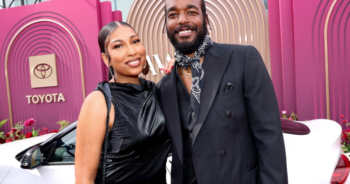 BETAwards's tweet card. There's no doubt about it, each year the fashions at the BET Awards elevate. Here are 8 looks from the carpet that we loved!