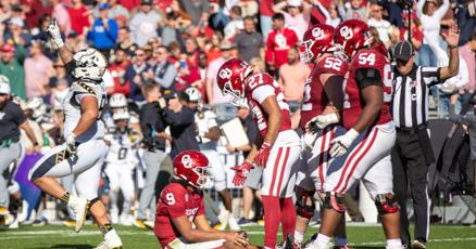OUDailySports's tweet card. No one knows the system and philosophies Brent Venables is trying to establish more on OU’s roster than R Mason Thomas and Robert Spears-Jennings.