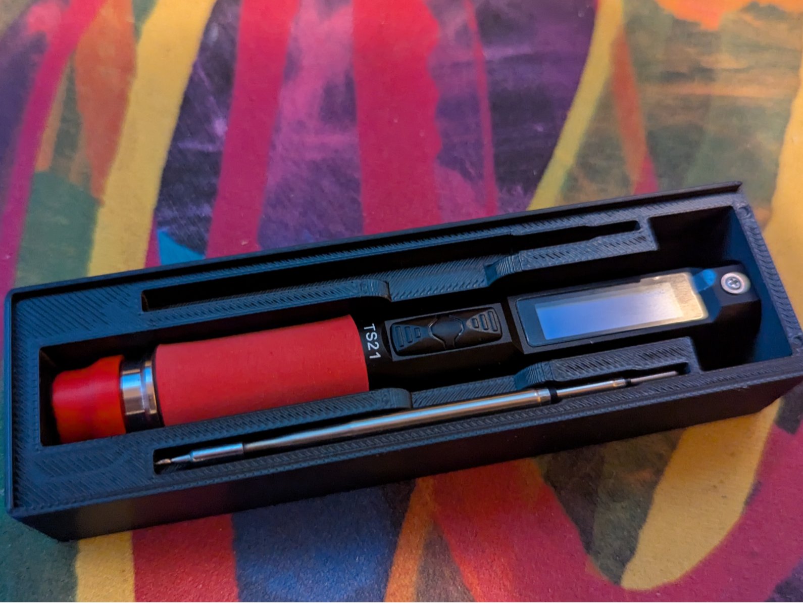 MartinRefseth's tweet card. A small case for the Miniware TS21, with support for my mini stand, print in PLA or PETG