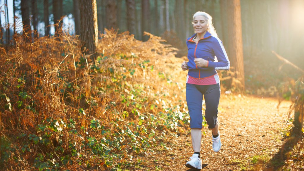 trailrunnermag's tweet card. You may have heard mixed-messages about the safety and efficacy of hormone therapy. Here’s what runners should know about the treatment.