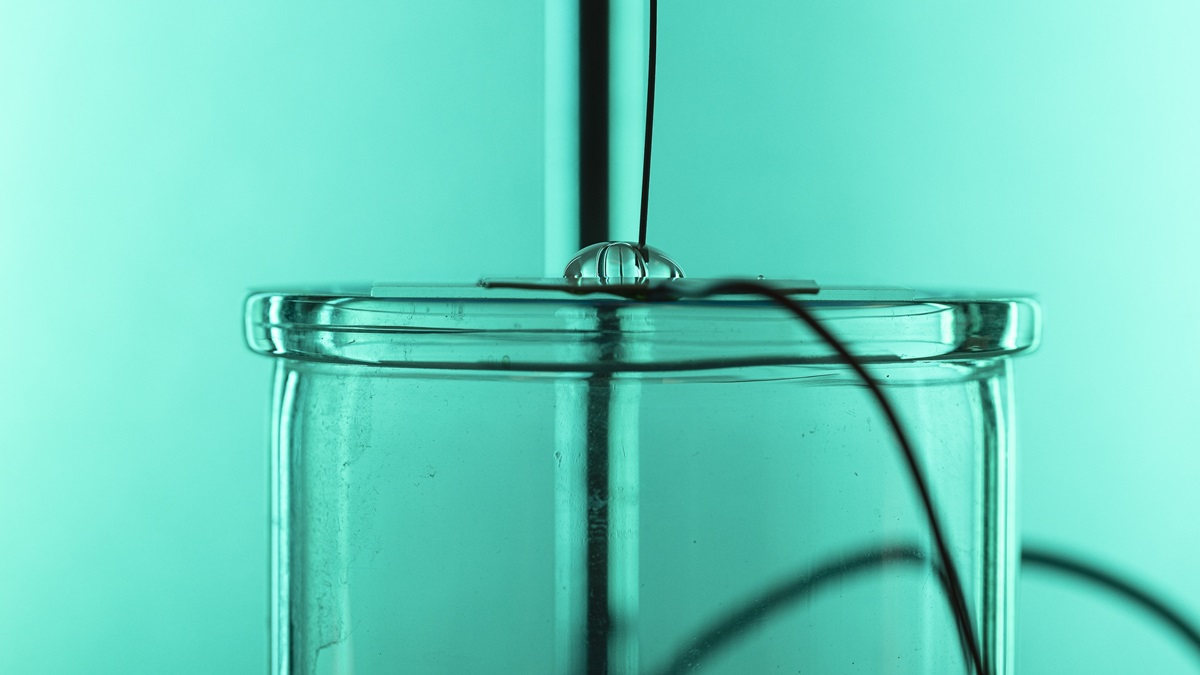 CosmosMagazine's tweet card. The water droplets are building up an electrical charge, and physicists say it is 10 times greater than previously thought.