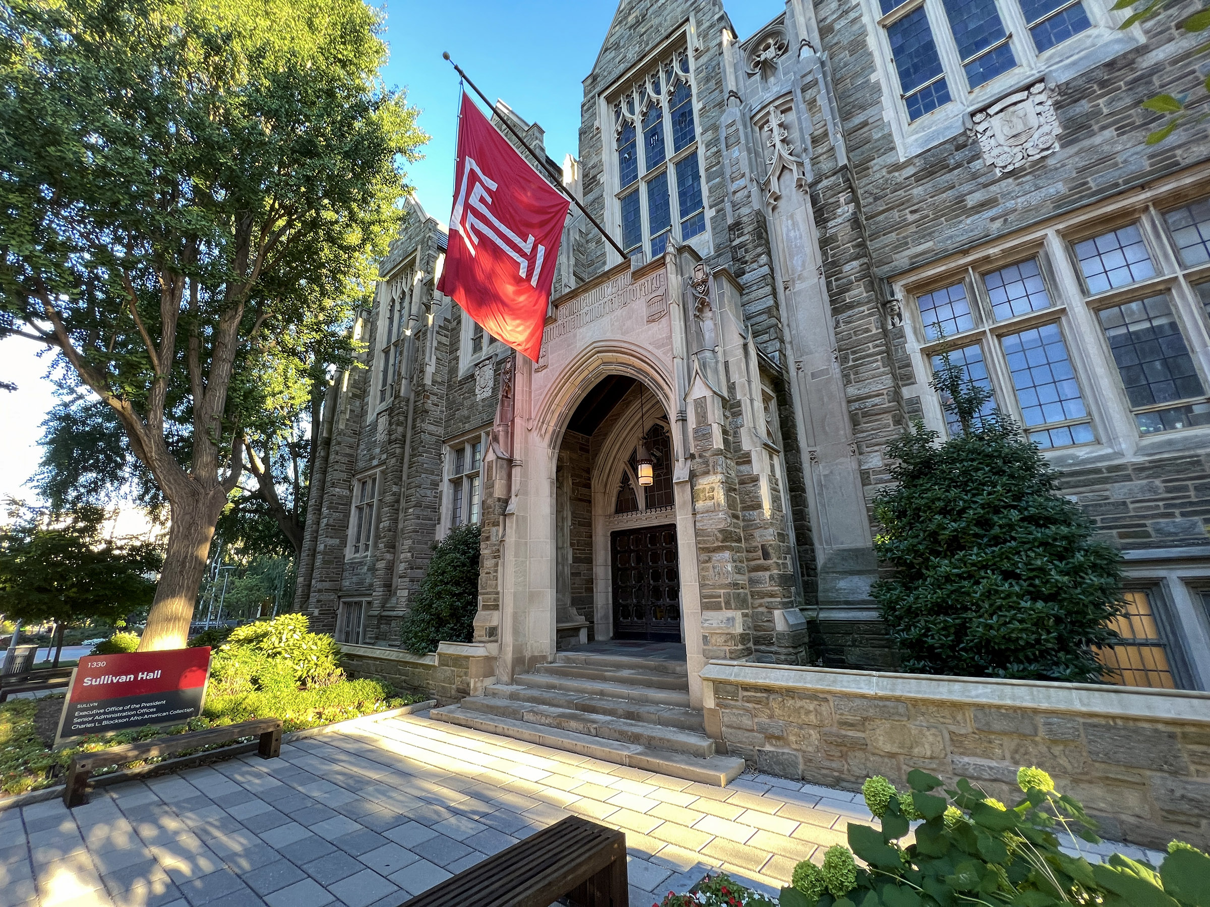 vijay_r_kumar's tweet card. The city’s “brain drain” dilemma is now firmly in the past, per a new report from Campus Philly, which also shows strength STEM.