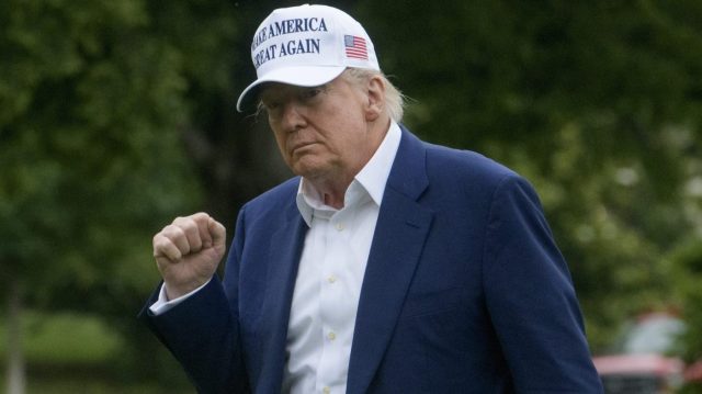 lp_dane's tweet card. President Trump doubled down Wednesday on calls to scrap the nation’s debt ceiling, pressing for bipartisan action to abolish it and finding common ground with Democratic Sen. Elizabeth Warren (Mas…