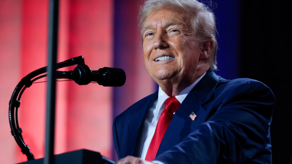 Lucas_Shaw's tweet card. President Trump on Wednesday said it would be impractical to pay rightsholders for AI training, and that the U.S. risks loses its advantage to China.