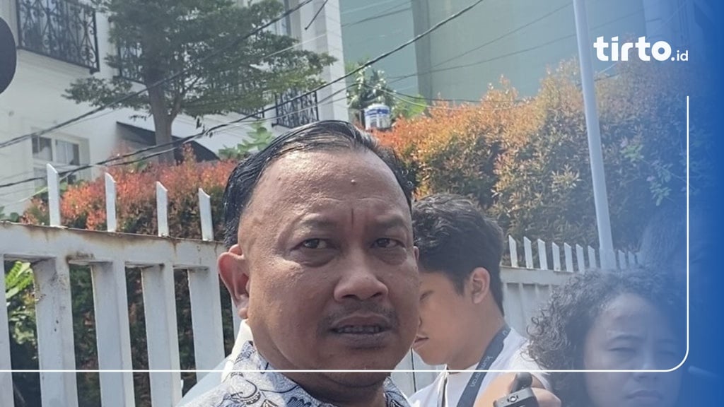 TirtoID's tweet card. Kompolnas mengungkap tiga lokasi penting yang bisa dijadikan petunjuk dalam proses pengungkapan kematian diplomat muda Kemlu.