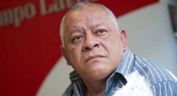 GustavoAzocarA's tweet card.   El dirigente petrolero en el exilio Iván Freites reiteró este miércoles #16Jul que 18 trabajadores de la refinería El Palito de Pdvsa "fueron apresados y trasladados a la cárcel de Yare II y Yare...