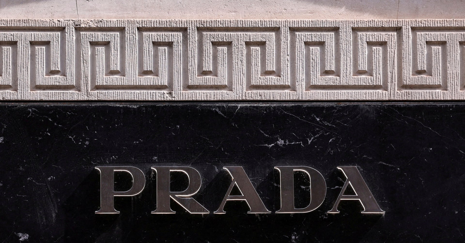 GVagnoni's tweet card. Luxury fashion group Prada's CEO Andrea Guerra has flown to New York, a source close to the matter told Reuters, as the group is in talks to buy Capri Holdings-owned Versace in a deal that would...