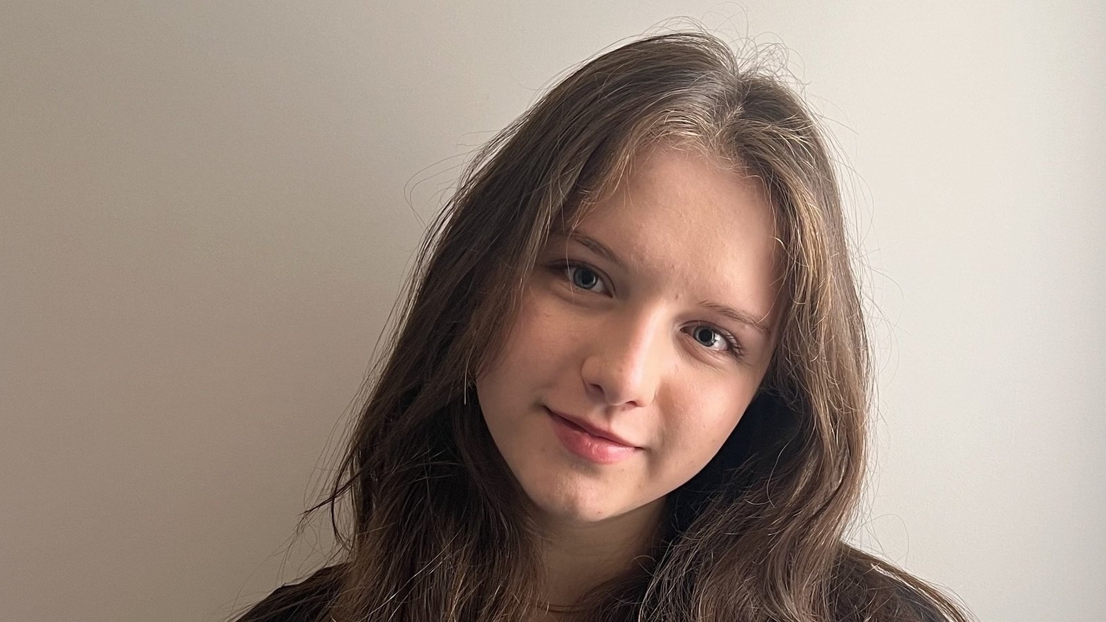 EdwardO82633291's tweet card. A Dublin student has won the top prize at 'The Eurekas', a major annual awards programme that works to break down barriers to the study of physics.