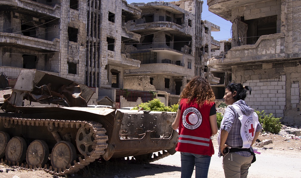 ejrushing's tweet card. ICRC Chief Legal Officer Cordula Droege presents the ICRC’s analysis of some of the salient legal issues of today’s conflicts.