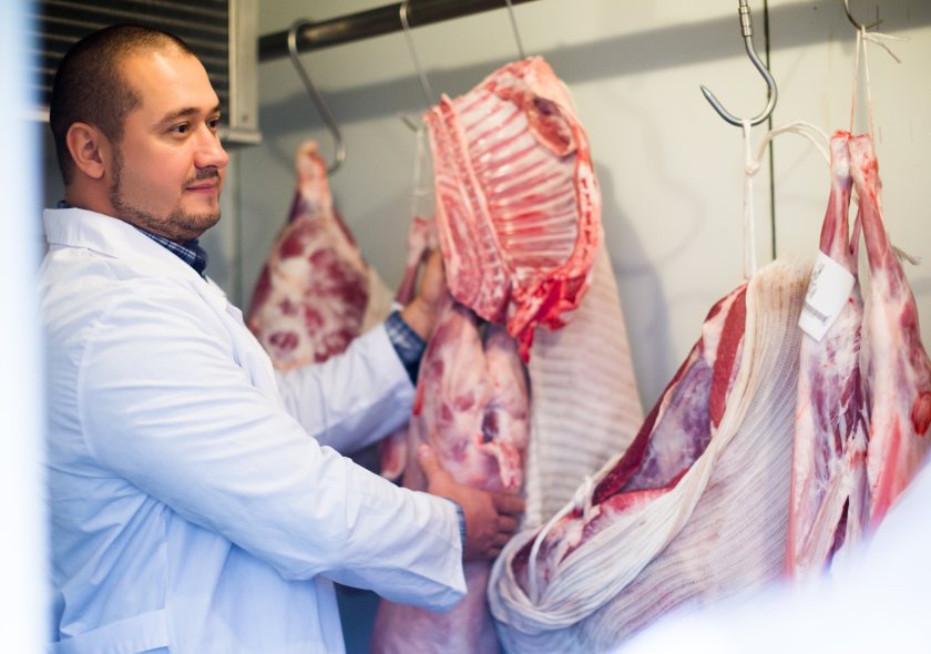 MilesKing10's tweet card. Halal meat now accounts for nearly a third of all lamb sales in the UK, according to a new report released today by AHDB.