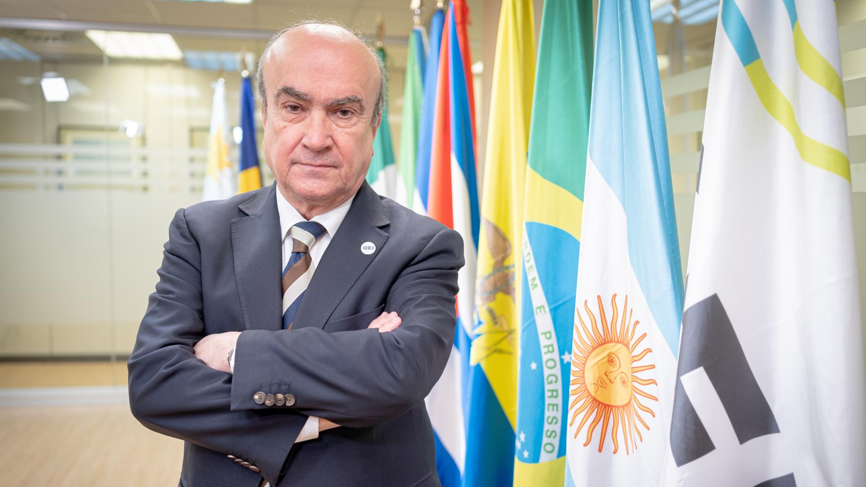 EspacioOEI's tweet card. Mariano Jabonero lleva años impulsando la cooperación educativa, científica y cultural entre los países de la región. Más información: Mariano Jabonero, secretario general de la OEI: "América Latina...