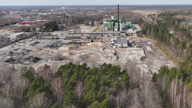 errnews's tweet card. A billion-euro methanol plant planned for Pärnu will now not be going ahead after the Dutch company behind it halted the project, with no reason given.
