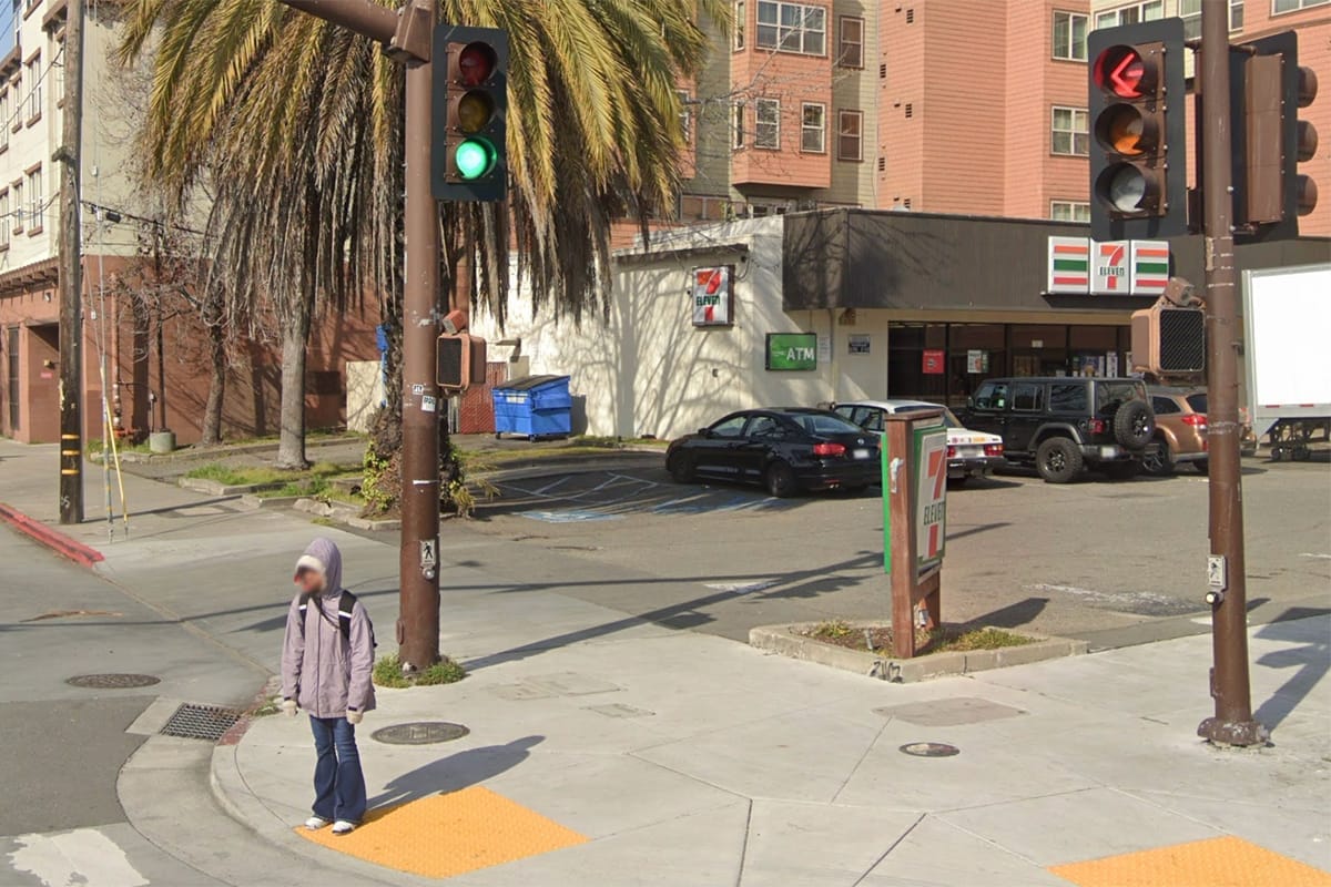 BerkeleyScanner's tweet card. The driver, Daniel Lithgow, injured a motorist in one collision and then crashed into a pole in front of police, authorities report.