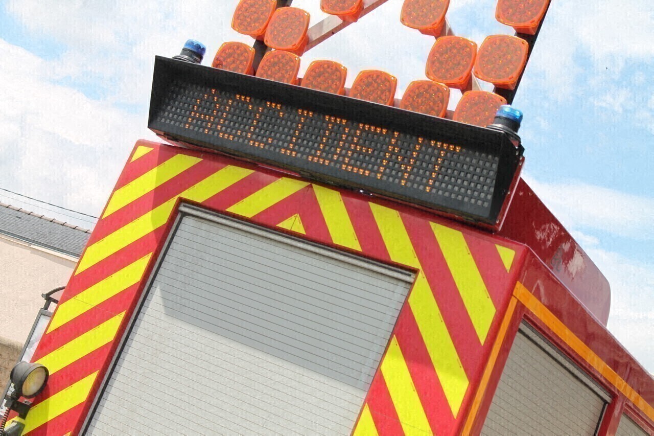 76actu's tweet card. Un accident de la circulation s'est produit vers 8 heures le jeudi 24 juillet 2025 au niveau de la Sud 3, à l'entrée de Rouen.