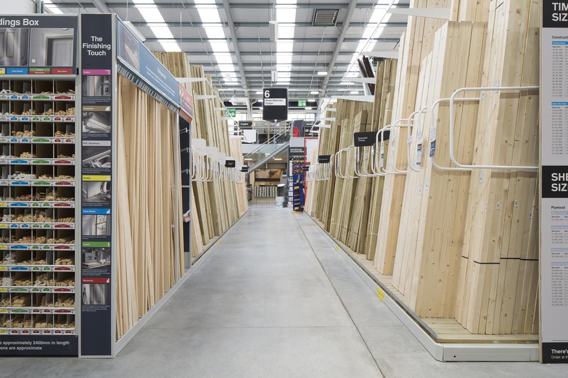 RetailWeek's tweet card. The DIY and home improvement business saw like-for-like retail revenue growth of 6.4% in the six months ending 28 June, 2025 vs the year before