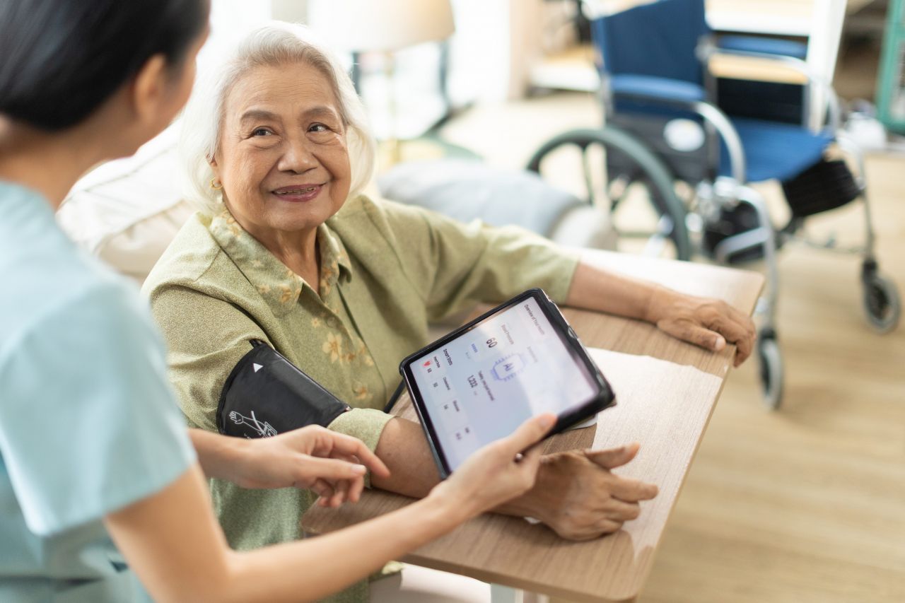 EyeResearchAus's tweet card. As AI technology advances, understanding and integrating the perspectives of older adults can lead to more user-centred and effective AI solutions in healthcare, explain University of Melbourne...