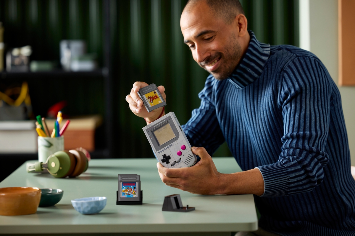 Patrick_ORourke's tweet card. To celebrate a revolutionary time in video game history, The LEGO Group is bringing a true icon to brick form, the original Game Boy™ system from Nintendo®