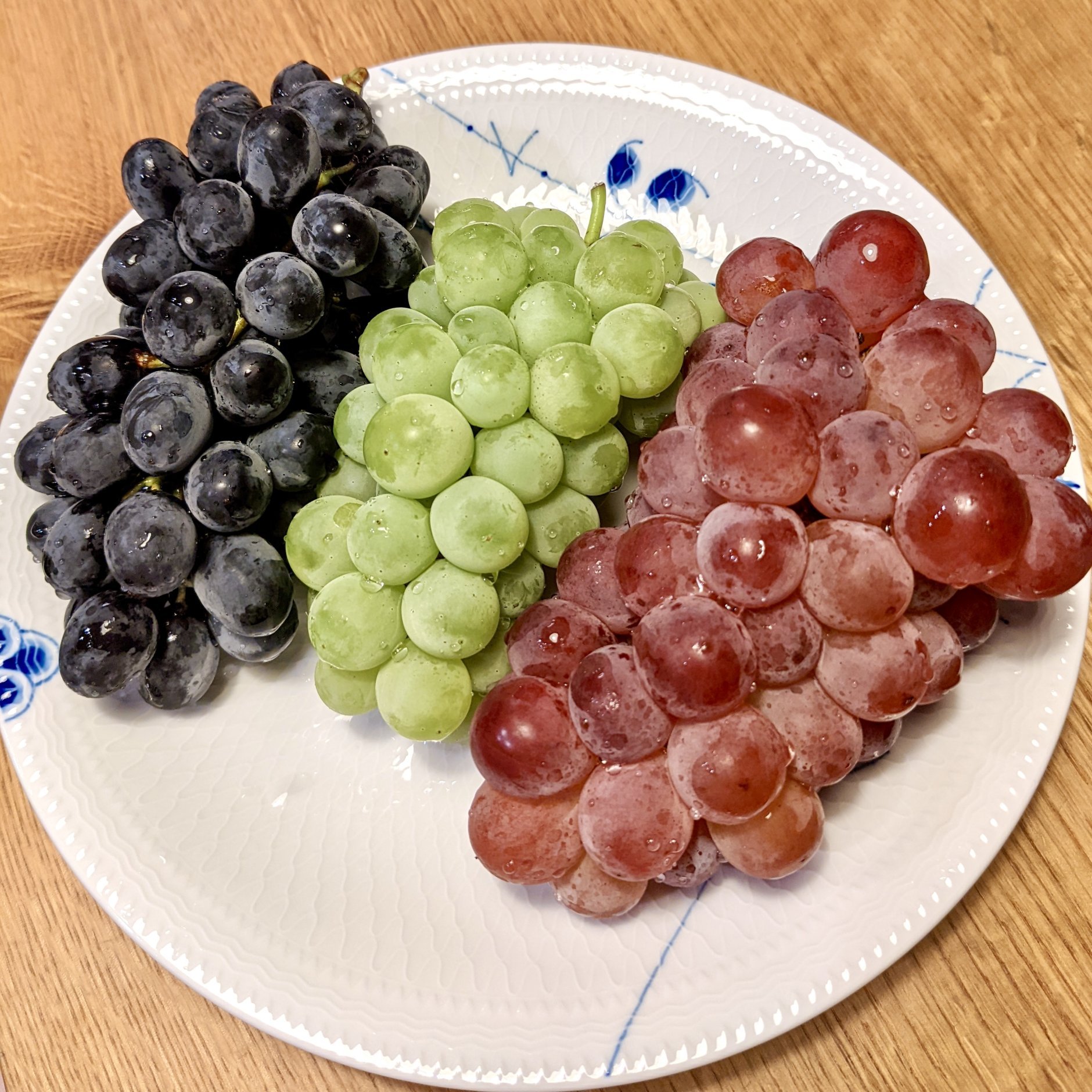 machihida's tweet card. 後継者を募集してます！事業名：風の小屋所在地：岐阜県高山市（高山駅・高山IC・高山西ICまで車で約10分）不動産：賃貸（農場の広さ：約1100坪）方　法：事業譲渡譲り手にお話を聞きましたオーナー　好子さん高山市の自然豊かな地で20年にわたり営まれてきた