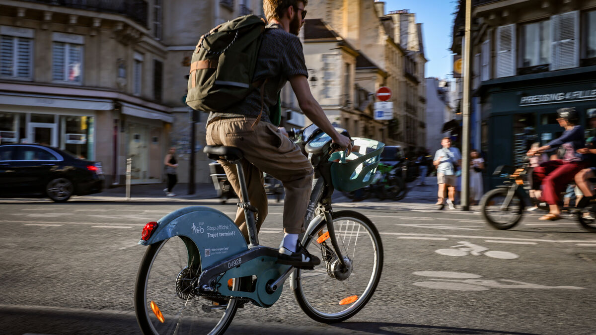 xpennec's tweet card. Les abonnés V-Max devront payer pour les deux courses quotidiennes à vélo électrique jusqu’ici gratuites. L’Agence métropolitaine des mobili
