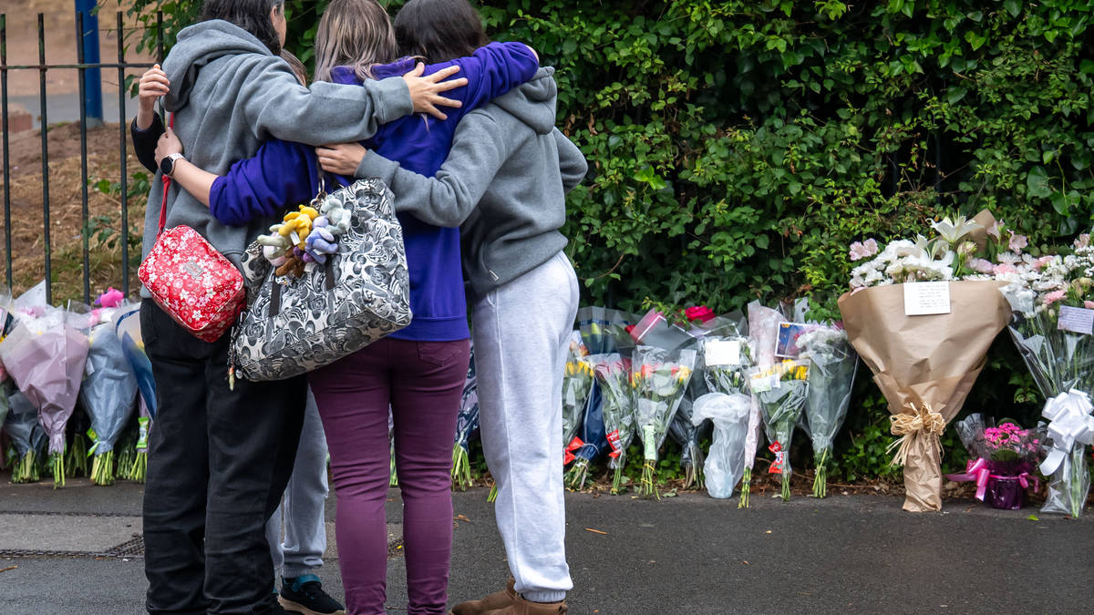 LBC's tweet card. A 10-year-old boy who was killed in a coach crash while returning from a school trip to a zoo died from head injuries, the opening of his inquest has heard.