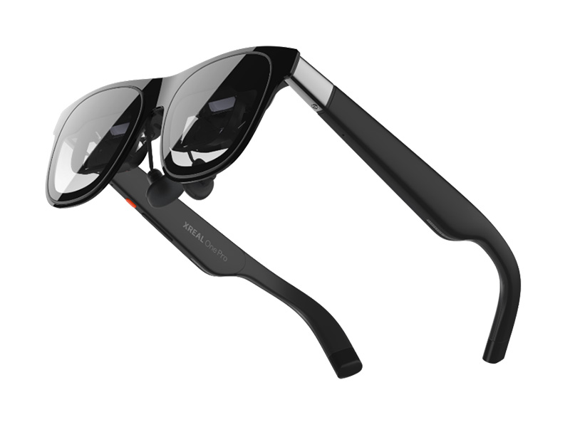 OculusRank's tweet card. 　XREALは、従来モデルより視野角や画面サイズを拡大した新型ARグラス「XREAL One Pro」を発売した。価格は8万4,980円。
