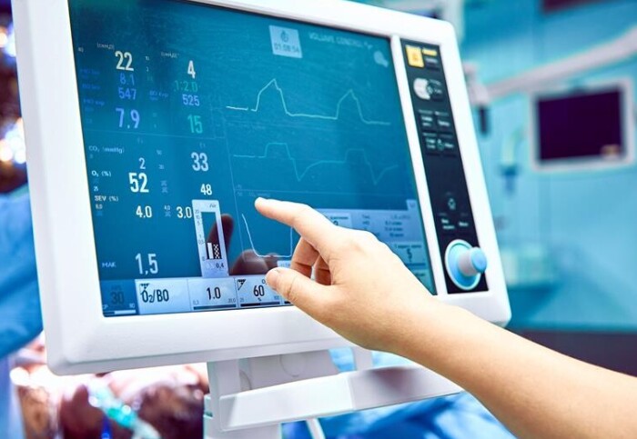 ImperialNHLI's tweet card. AI IN HEALTH - An AI algorithm could help to predict which patients might develop significant heart problems years in advance, just based on ECG readings.