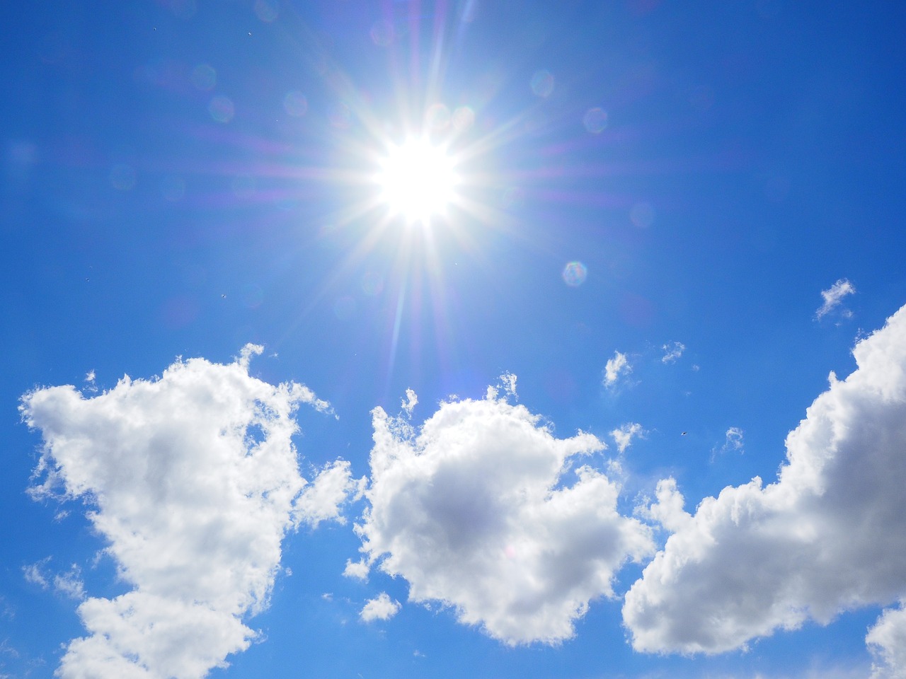 exploreclarion's tweet card. Monday's outlook - Mostly sunny, with a high near 89. Calm wind…