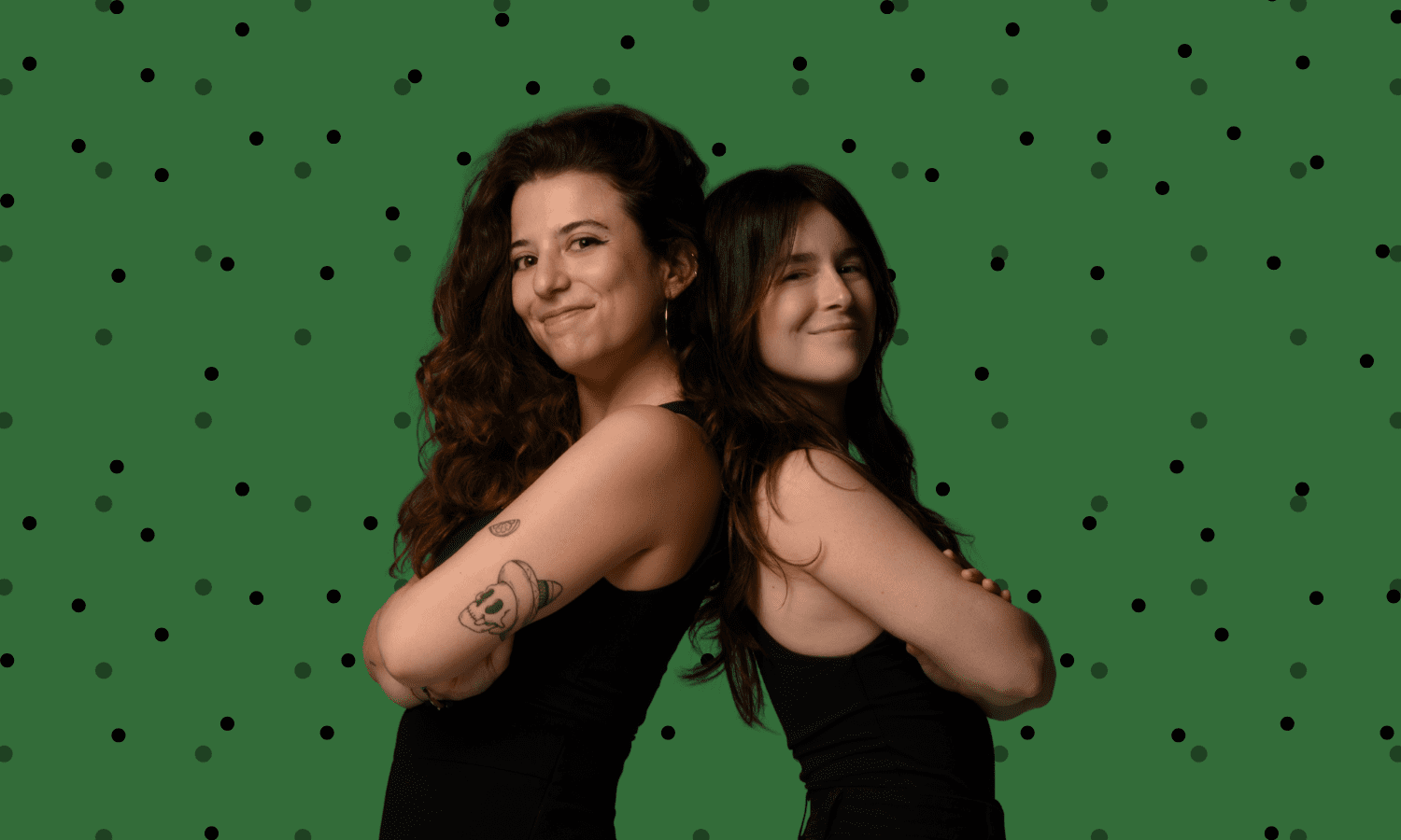 Ethic_'s tweet card. Carmen Huidobro y Belén Hinojar son Climabar, una plataforma en redes que habla de cambio climático y medio ambiente.