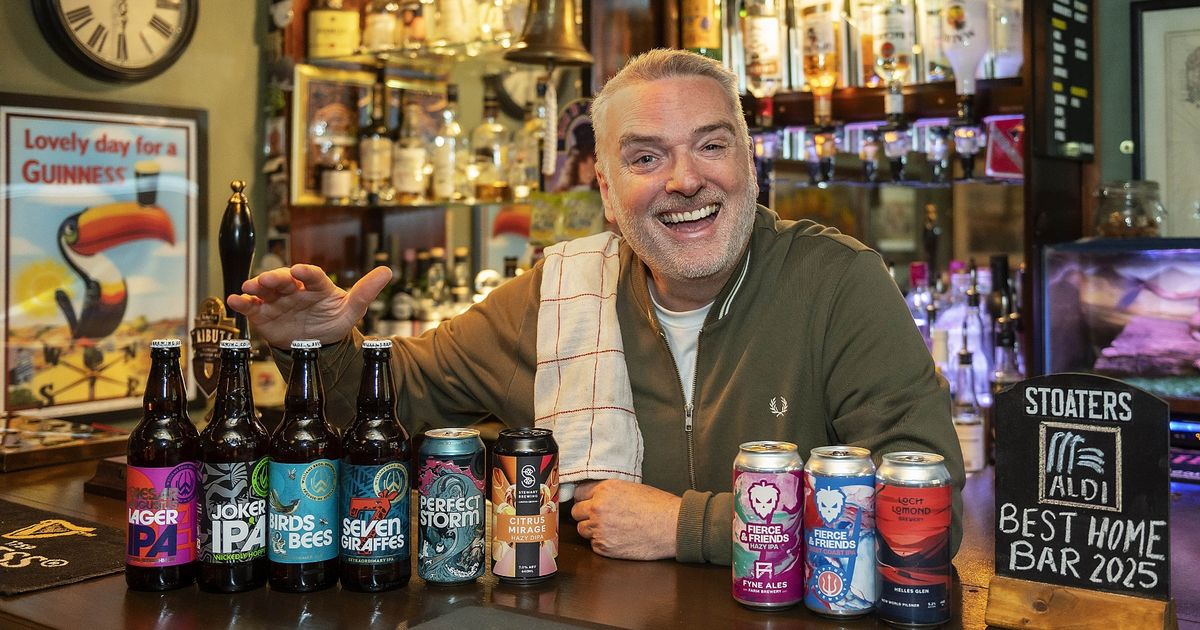 EKilbrideNews's tweet card. Built single-handedly over four months, almost everything inside Iain Mason's pub Stoaters was sourced for free or under £10 thanks to Facebook Marketplace, Freecycle and local skips.