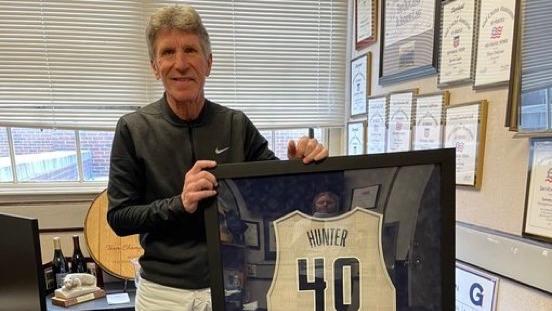 HoyasMGolf's tweet card. WASHINGTON - Georgetown University is celebrating a remarkable milestone as Head Coach Tommy Hunter marks 40 years of dedicated service to the men's golf program, a tenure defined by championship...