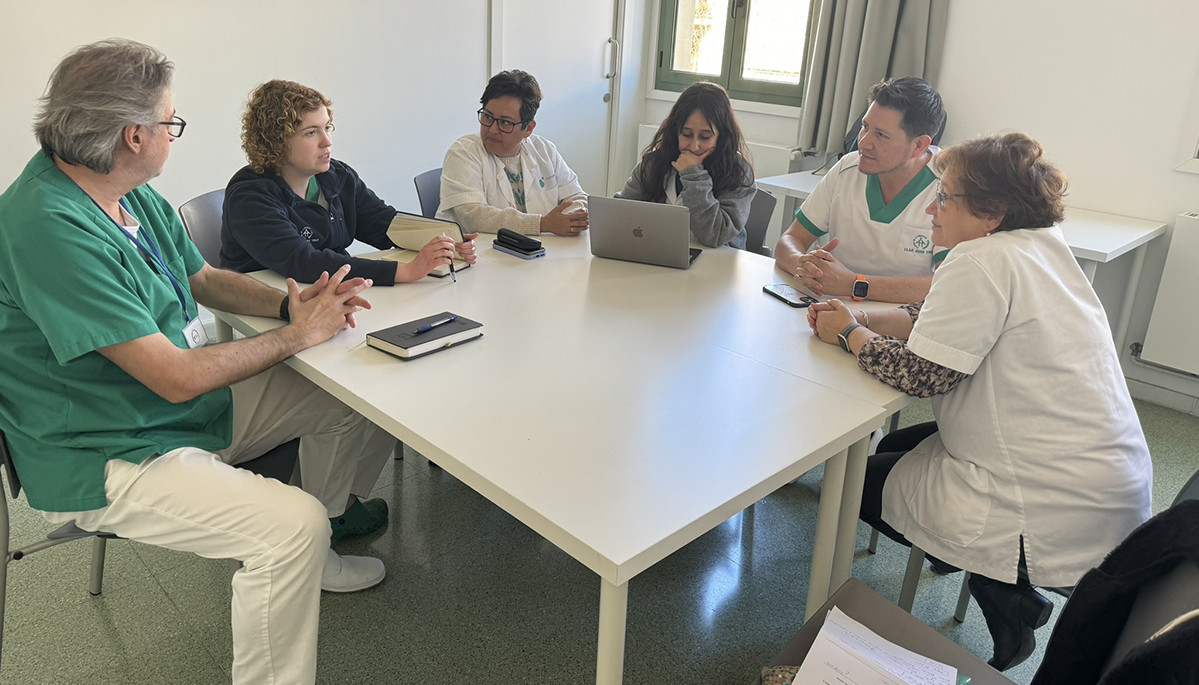 socialpuntcat's tweet card. El Govern impulsa sis noves proves pilot d’atenció integrada social i sanitària al domicili, amb l’objectiu d’avançar cap a la integració de salut i serveis socials i oferir una major coordinació...