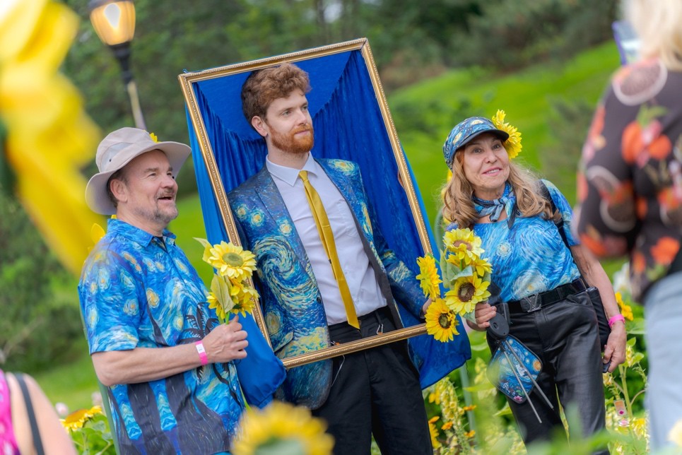 bronxtimes's tweet card. The New York Botanical Garden (NYBG) invites community members to participate in its Van Gogh Dress-Up Day and enjoy other fun activities related to the