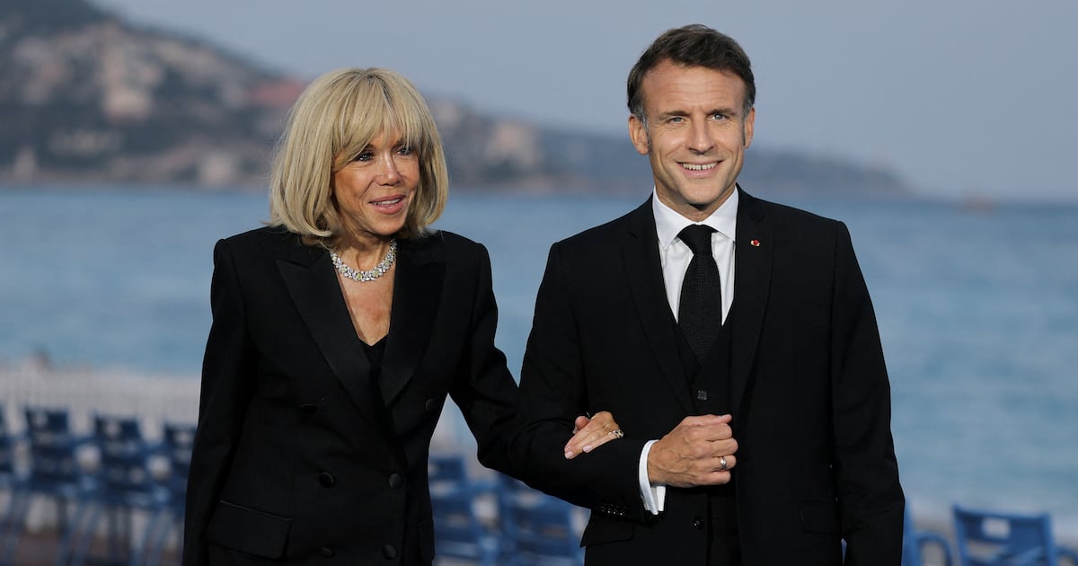 bordenone's tweet card. French President Emmanuel Macron and his wife Brigitte filed a defamation lawsuit in the U.S. on Wednesday against right-wing influencer and podcaster Candace Owens, centered on her claim that...