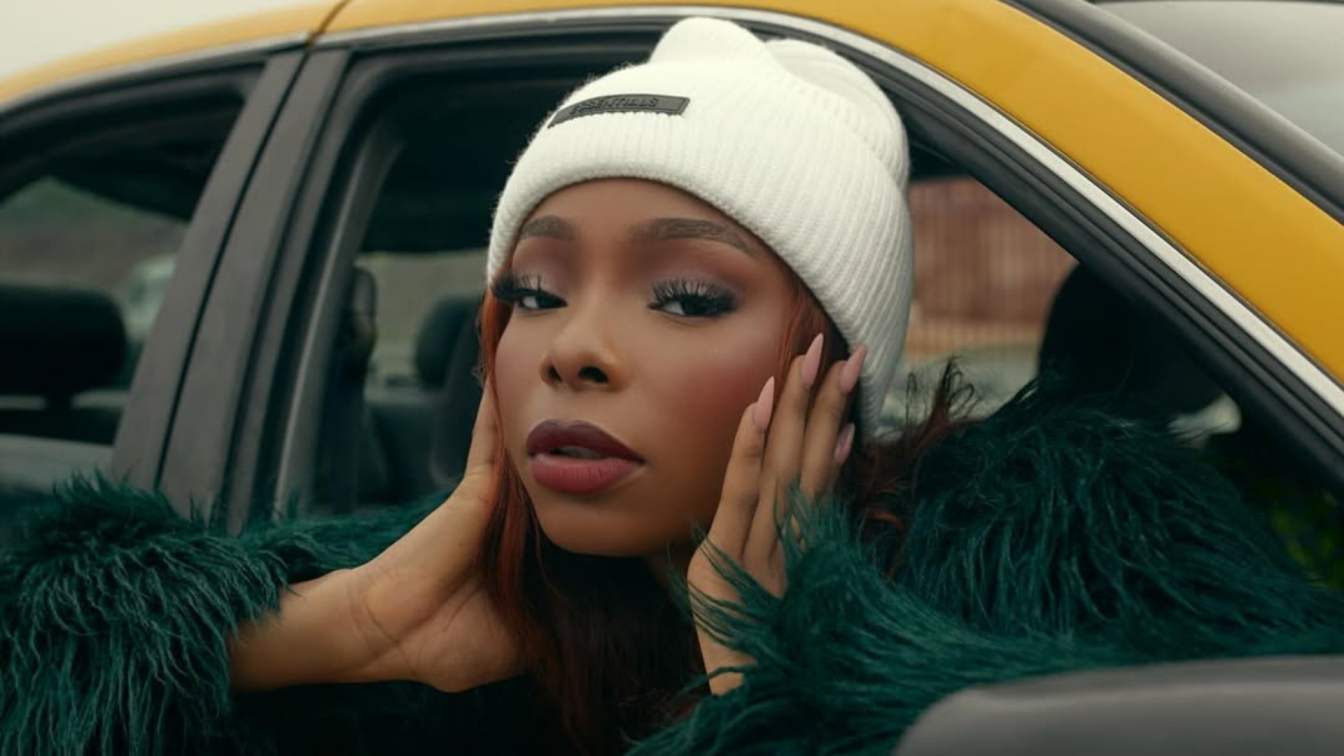 Zikoko_Mag's tweet card. In this clear-eyed AS Told To, rising Nigerian musician Majesty Lyn opens up about the wounds that linger long after a potential manager says she won’t make it, the quiet work of rebuilding confide...